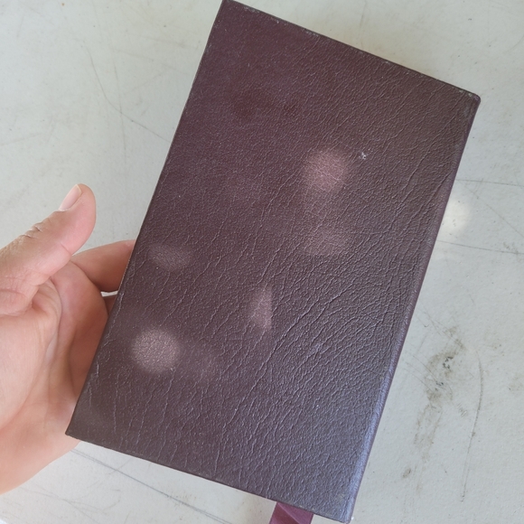 Roger Tory Peterson Field Guides - Picture 8 of 10